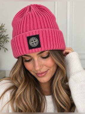 Authentic Stone Island 100% Wool Beanie Bright Pink Excellent condition hat